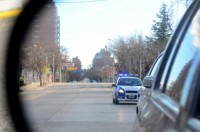 Insultaba a la gente en el balneario y terminó preso por un pedido de captura