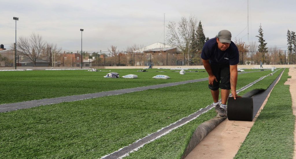 Mariano Moreno reclama la construcción de su cancha de césped sintético