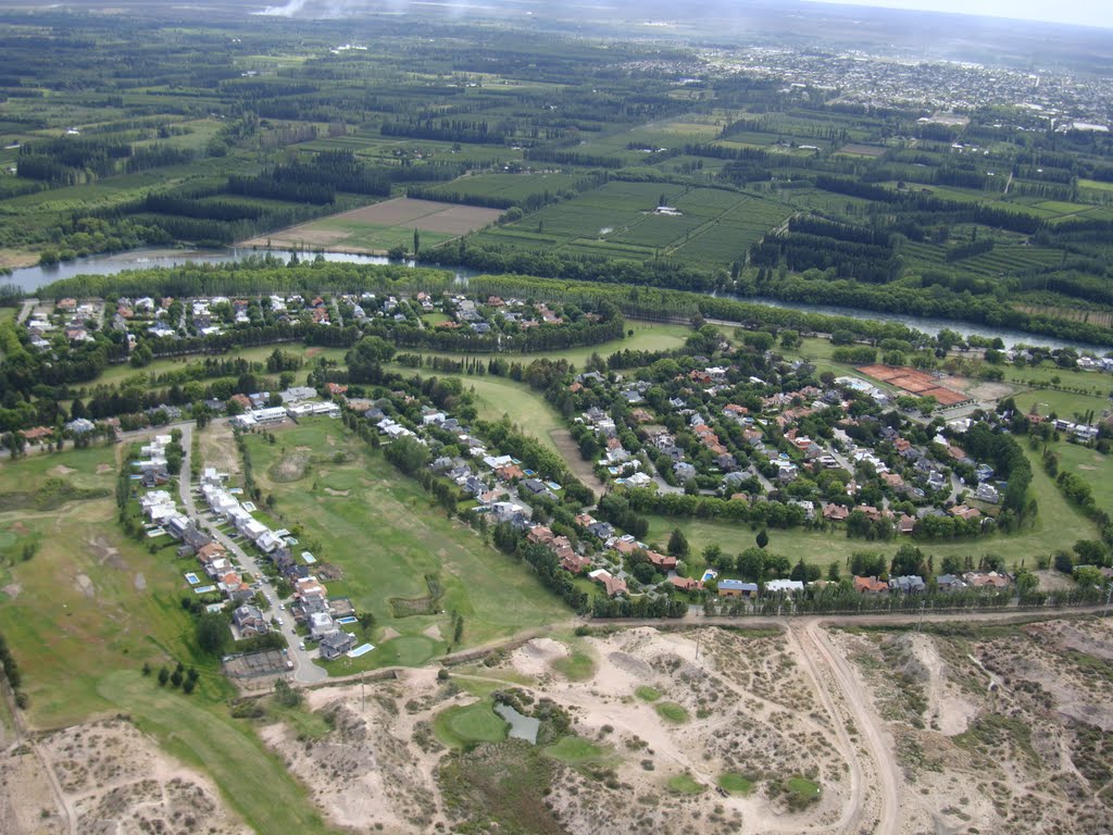 Rincón Club entrega la costa del río pero se quedaría con 80 mil metros cuadrados de la cancha de golf