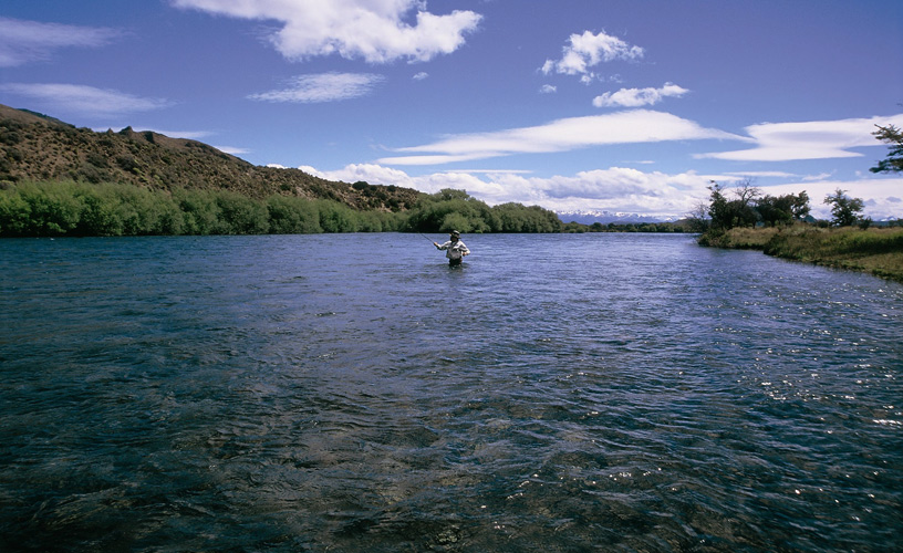 Se ponen a la venta los permisos para la temporada de pesca