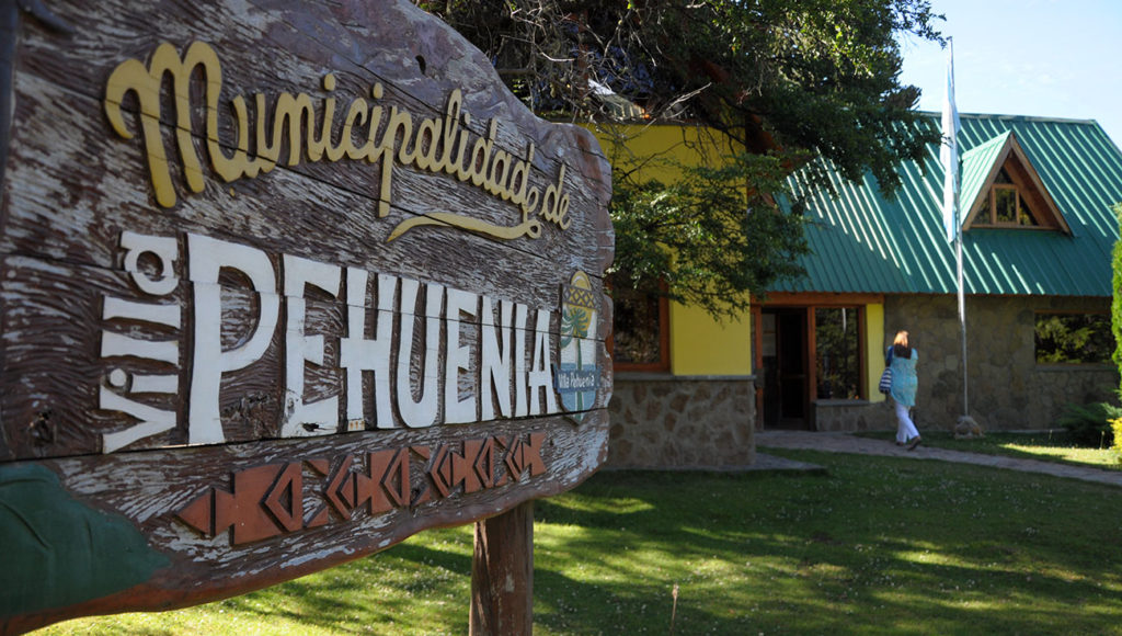 Villa Pehuenia expectante por el arribo de turistas internacionales