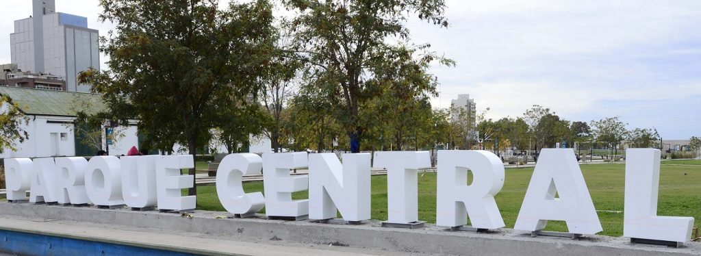 Convocan a clases abiertas en la ciudad por la universidad pública