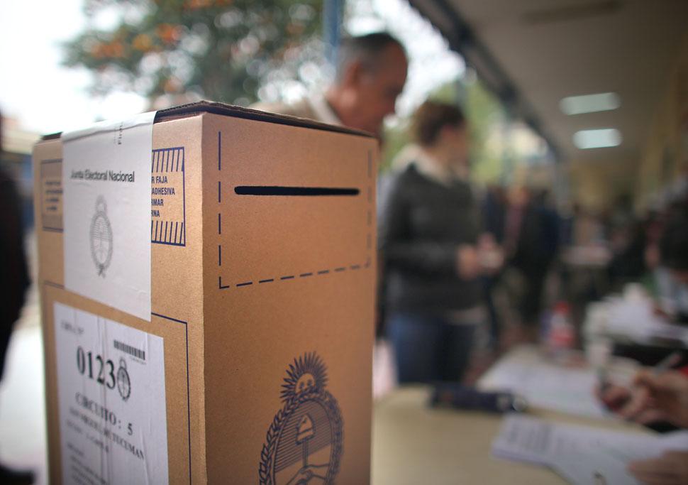 Cuatro provincias argentinas van a las urnas