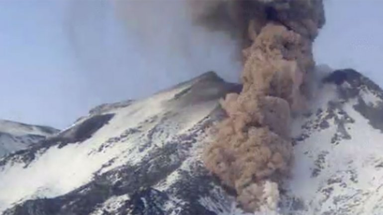 En el volcán Chillán se registraron tres explosiones