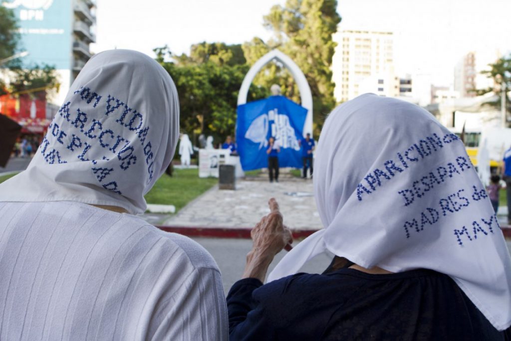 Intentaron amedrentar a Madres de Plaza de Mayo