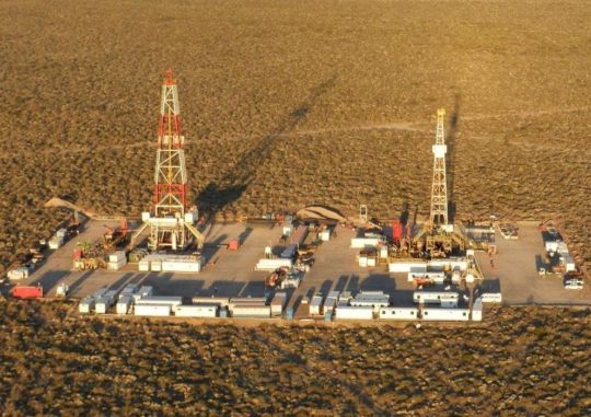 Llancafilo, Cervi y Domingo logran blindar Vaca Muerta y la Zona Fría de Gas en la Ley Bases