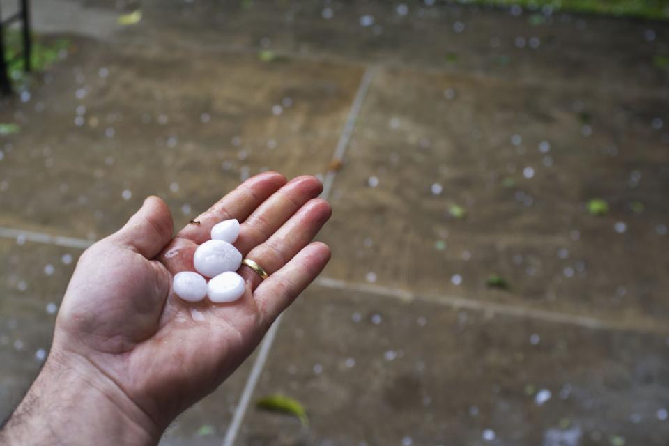 AIC anuncia lluvia y granizo para el Alto Valle