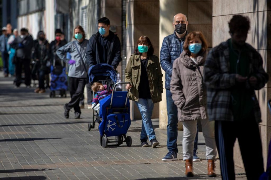 Covid-19: El país registró 105 muertes y 5.493 nuevos casos