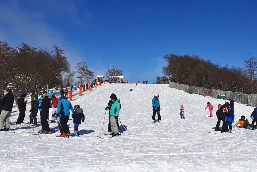 El Cerro Bayo recibió más de 2 mil personas durante el fin de semana