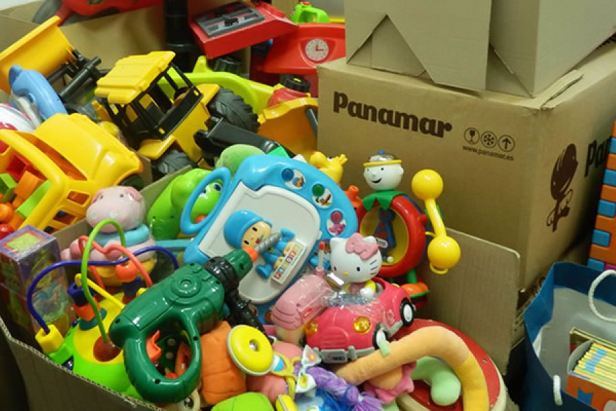 CALF lanzó una campaña de recolección de juguetes por el Día de la Niñez
