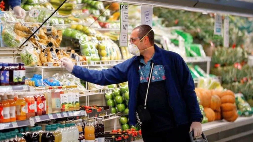 Otro supermercado cerró preventivamente por un caso positivo de Covid