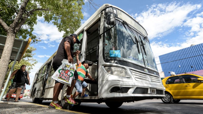 No hubo acuerdo y habrá paro de colectivos la próxima semana