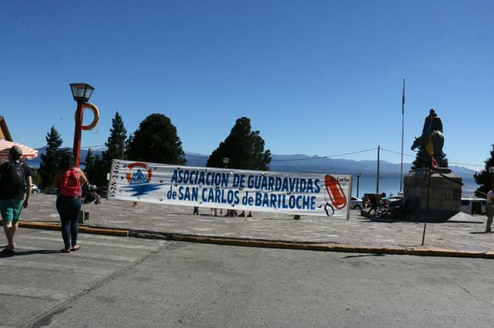 Bariloche: los guardavidas deberán ser restituidos a sus puestos