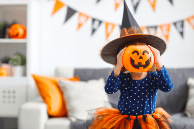 Cada vez más personas festejan Halloween ¿Cuál es el significado de esta fecha?