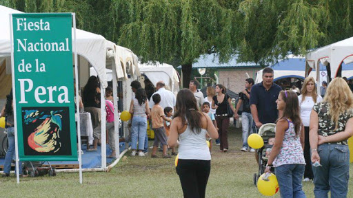 Allen ultima detalles para el inicio de la Fiesta de la Pera