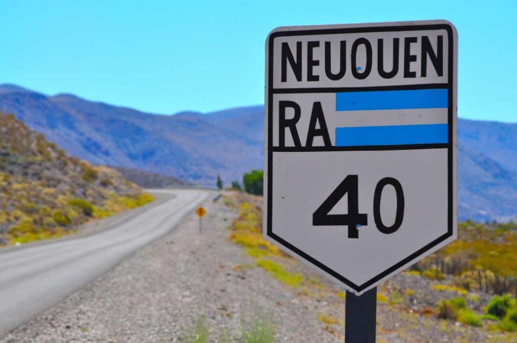 Sábado fatal por un accidente frontal en la Ruta 40