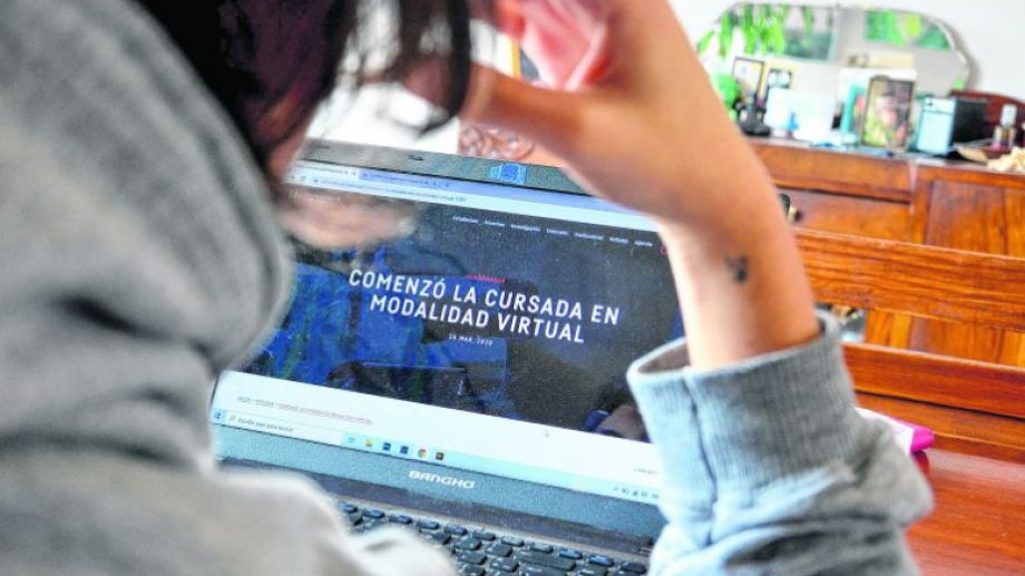 La Universidad del Comahue continuará con clases virtuales durante el 2021
