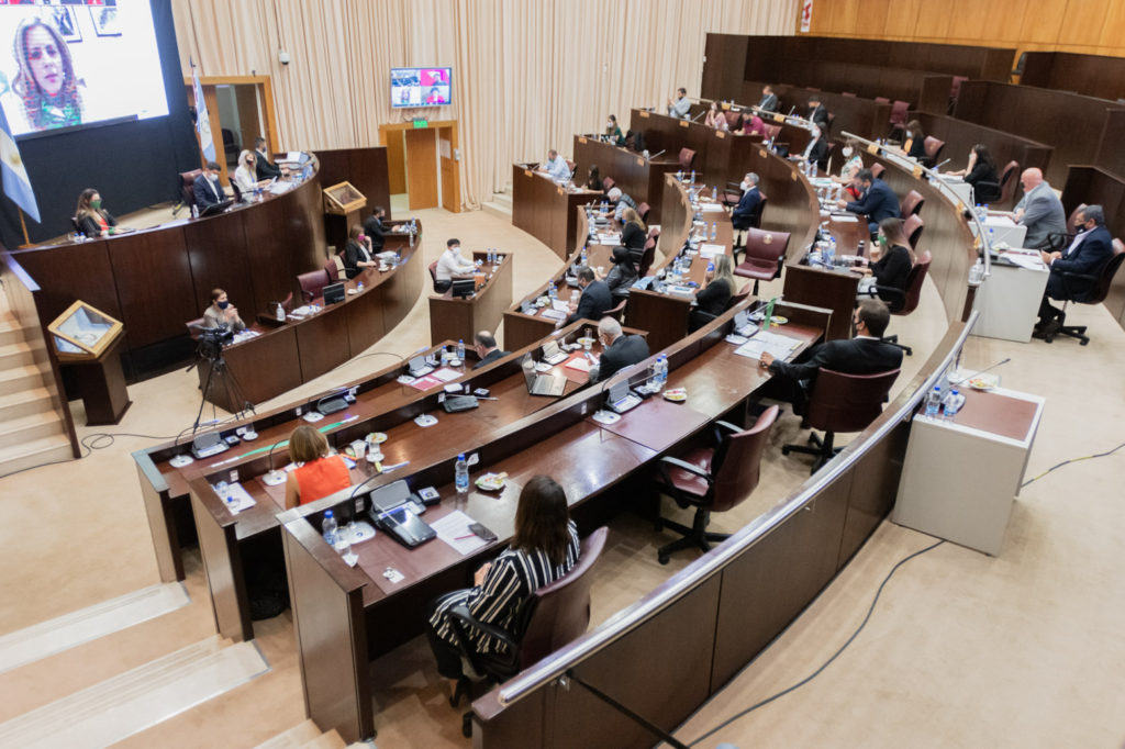 La Legislatura neuquina aprobó el Presupuesto 2022