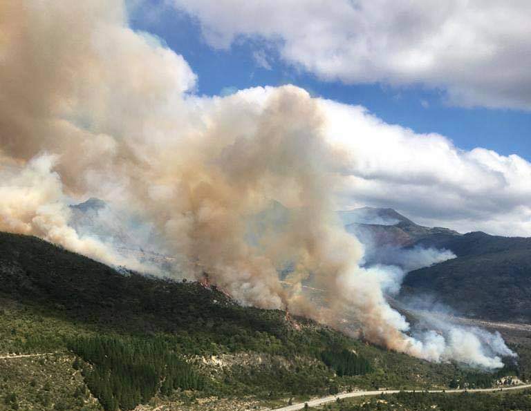 Seis turistas fueron imputados por el incendio en El Bolsón