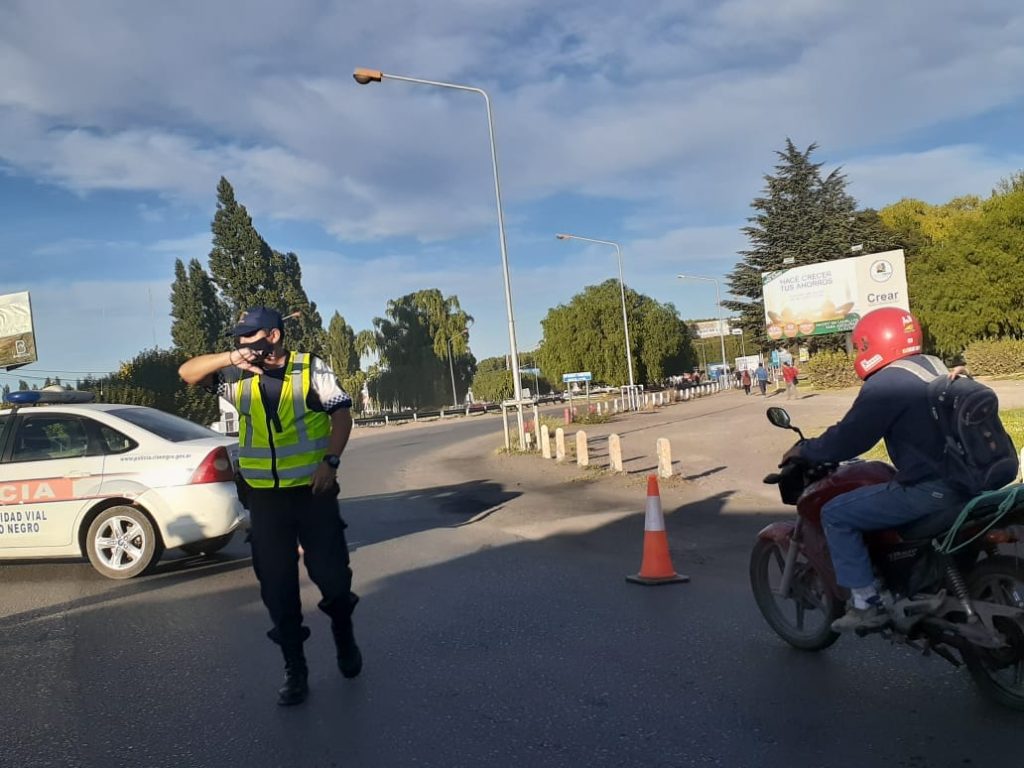 La Justicia le exige a los trabajadores de la salud que finalicen el corte del Puente Carretero