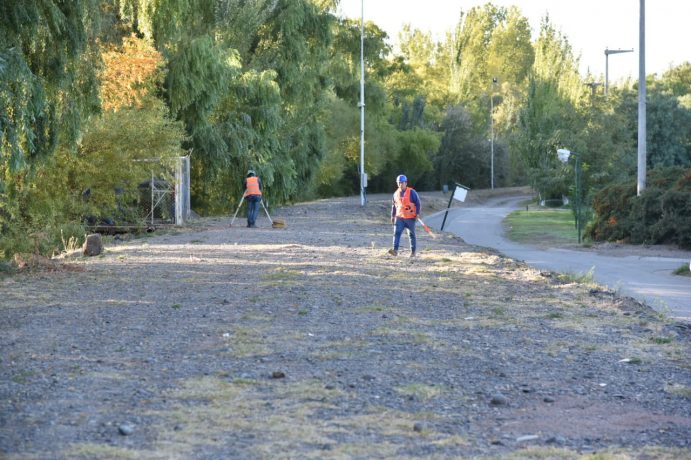 Gaido anunció el comienzo de las obras del nuevo Paseo Costero sobre la costa de Rincón Club