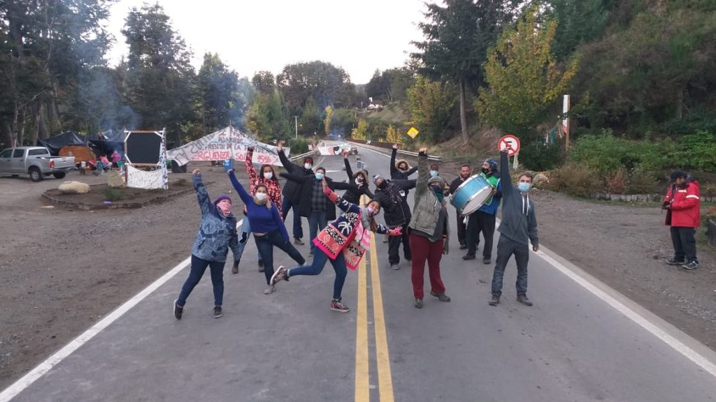 Así refuerzan los cortes en la cordillera los autoconvocados de la salud