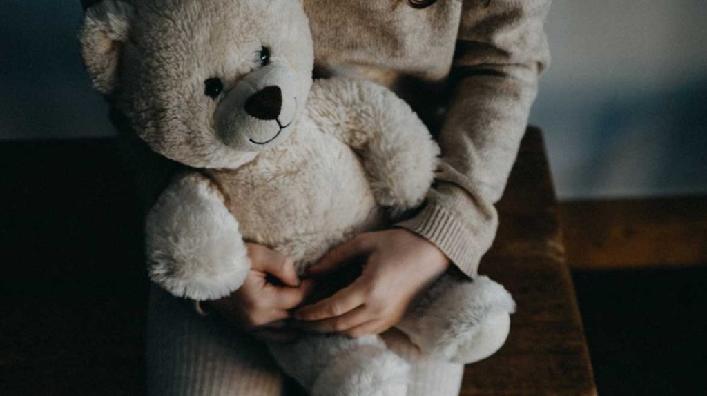 Pidió ayuda en la escuela y logró terminar con los abusos de un hombre de su familia