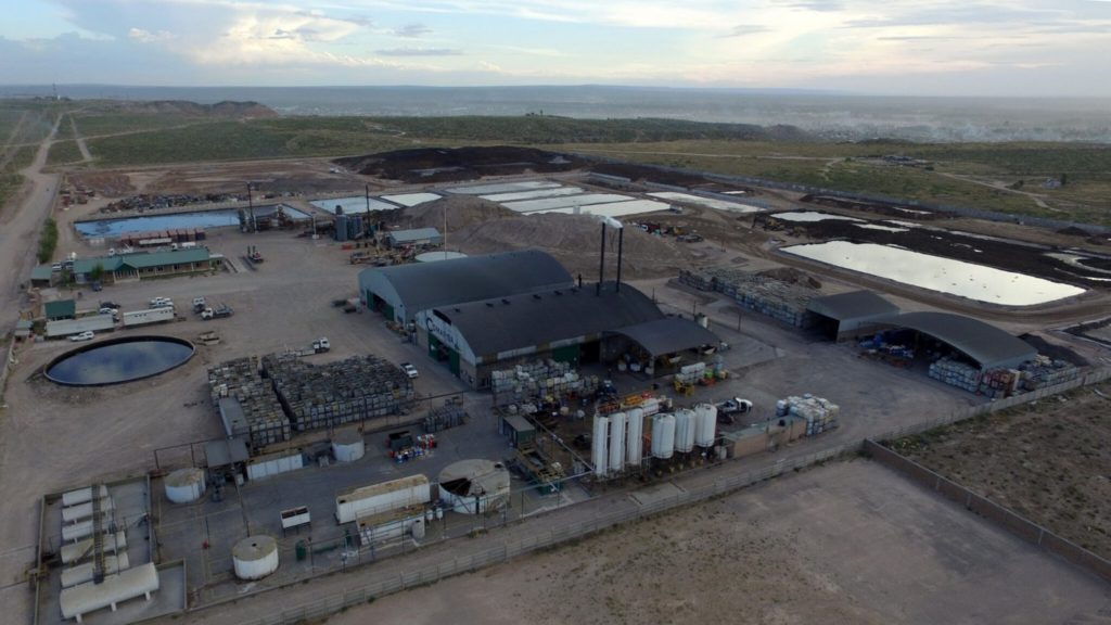 La Fiscalía llevó a cabo un allanamiento en el predio de la empresa Comarsa 