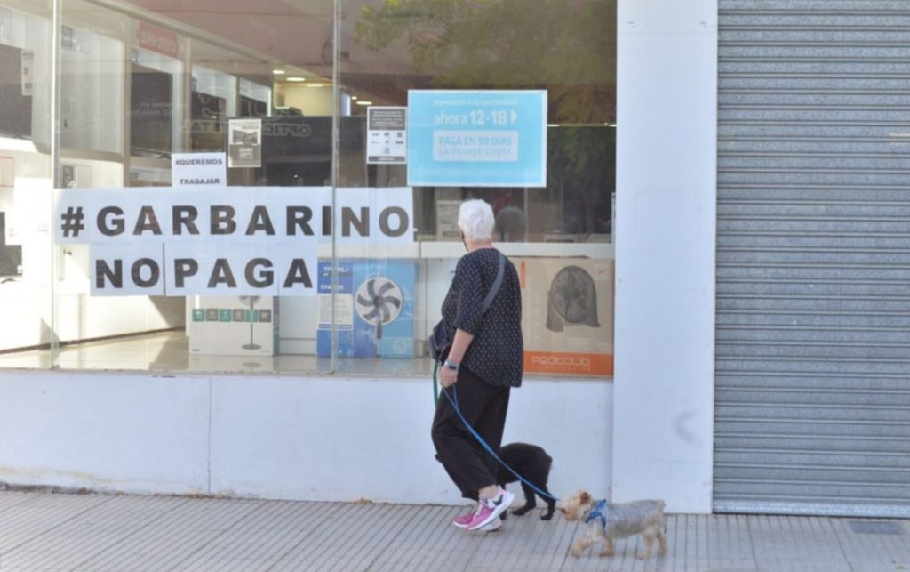 Empleados de Comercio pide que se embarguen los bienes de Garbarino