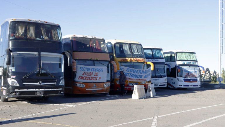 Este martes transportistas se manifestaran en los puentes