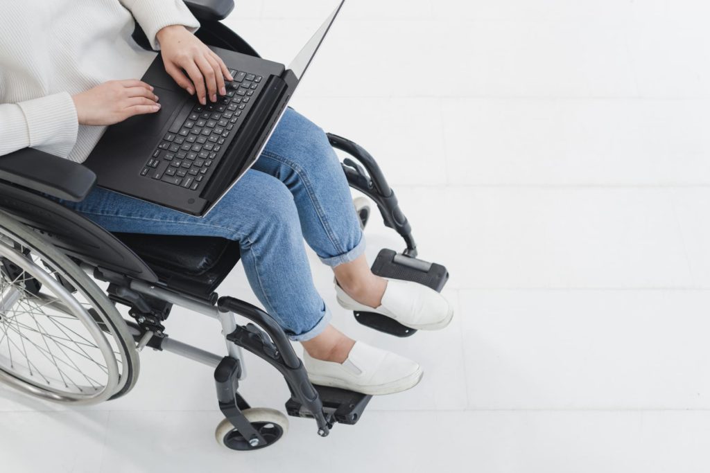 Presentan proyecto para facilitar la accesibilidad laboral a personas con discapacidad en organismos estatales