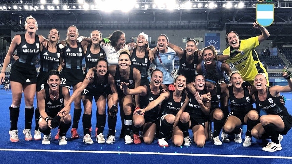 Tras vencer a India, Las Leonas van por el oro