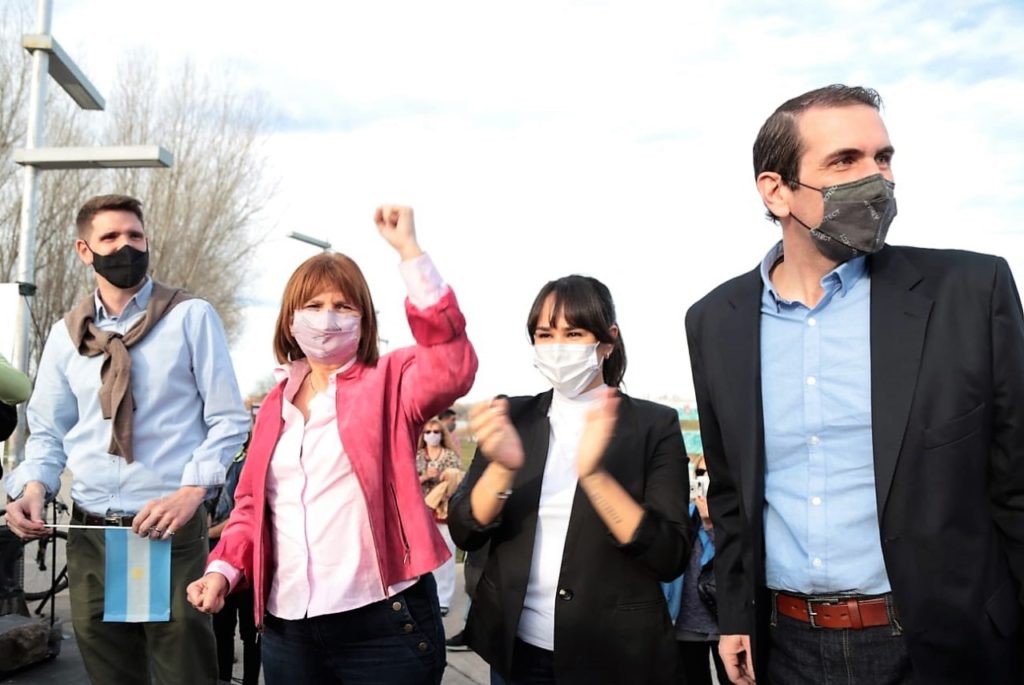 Bullrich en Neuquén: «No vamos a regalar la Argentina a una mafia que quiera a nuestro país sin futuro»