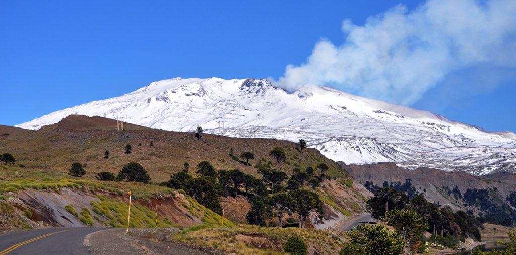 El volcán Copahue exhibió un «fenómeno repetido»