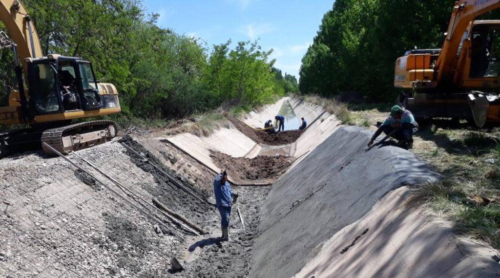 Reparan y ponen en funcionamiento el canal de riego dañado en Vista Alegre