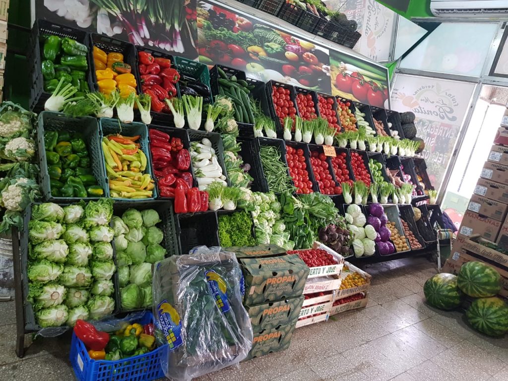 Proponen quitar la barrera zoofitosanitaria y regular los precios de las verduras