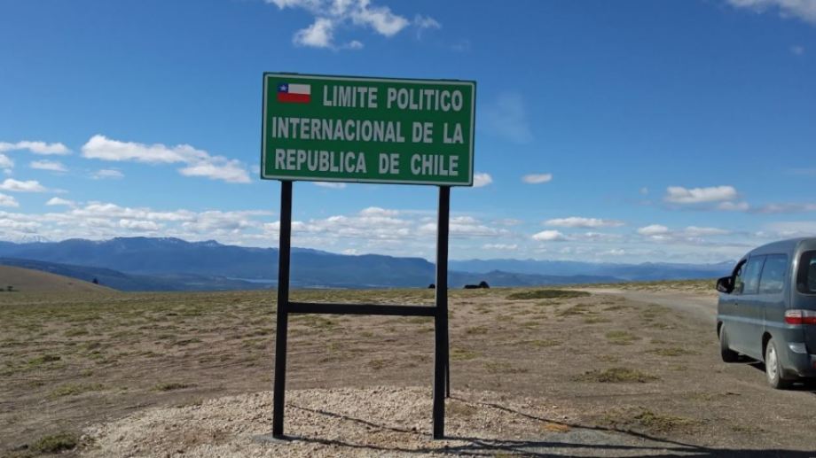 Villa Pehuenia reforzará su frontera para evitar el paso ilegal desde Chile