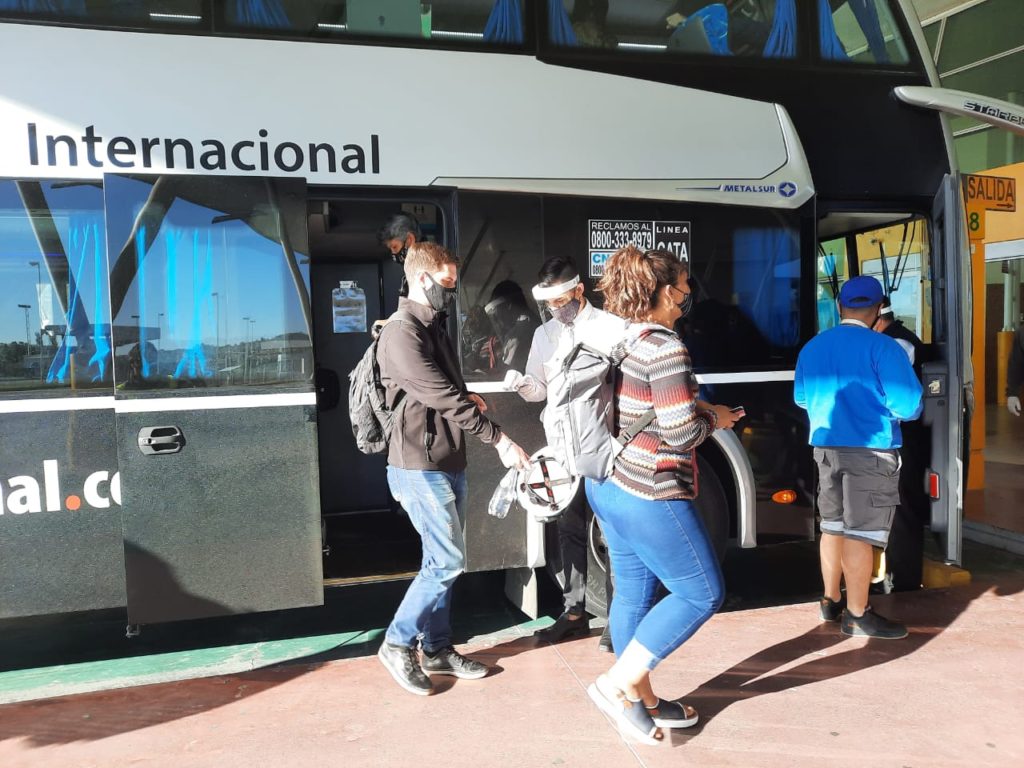 Cónsul chileno advierte que no hay confirmación oficial para la venta de pasajes en Neuquén