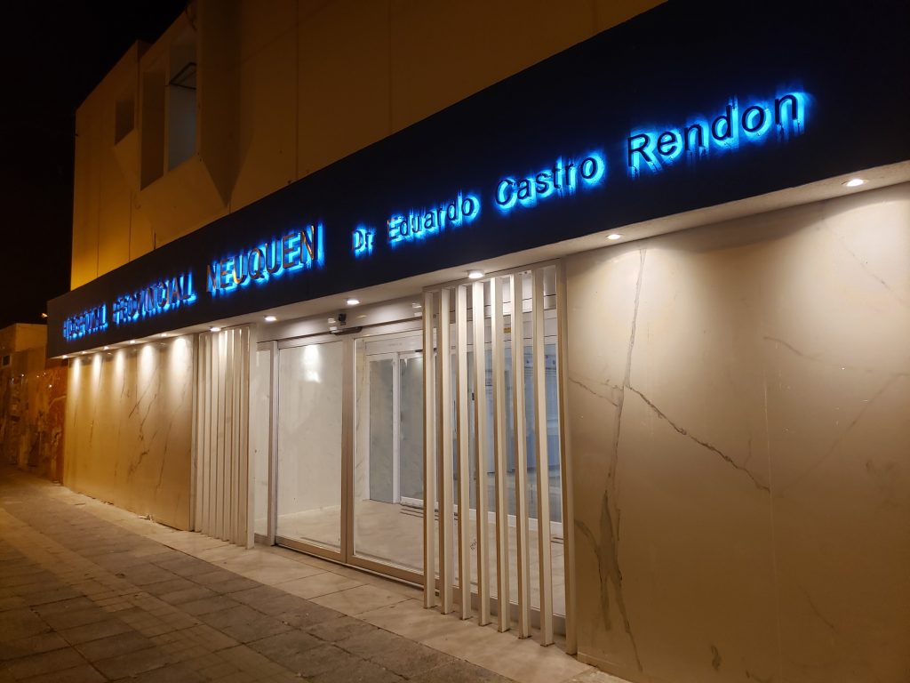 El director del Castro Rendón admitió que el hospital está «vetusto»