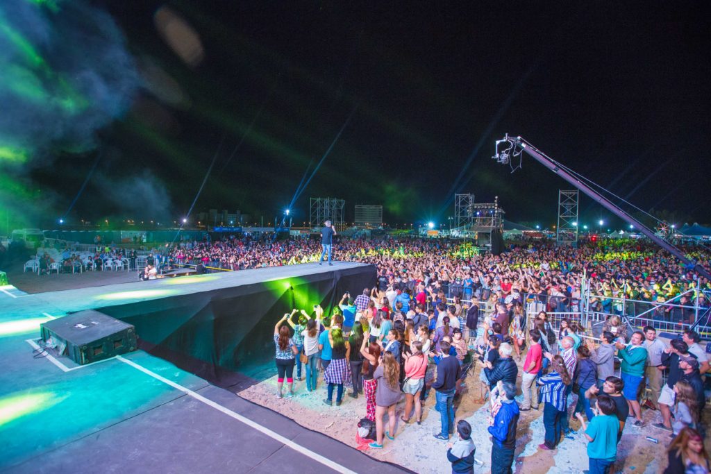 Fiesta de la Confluencia: Hay accesos preferenciales y backstages a quienes estén vacunados