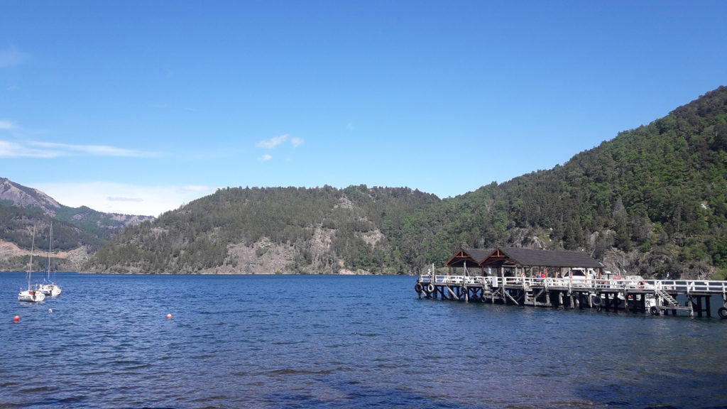 Guardaparque encontró un cuerpo en el lago Lacar