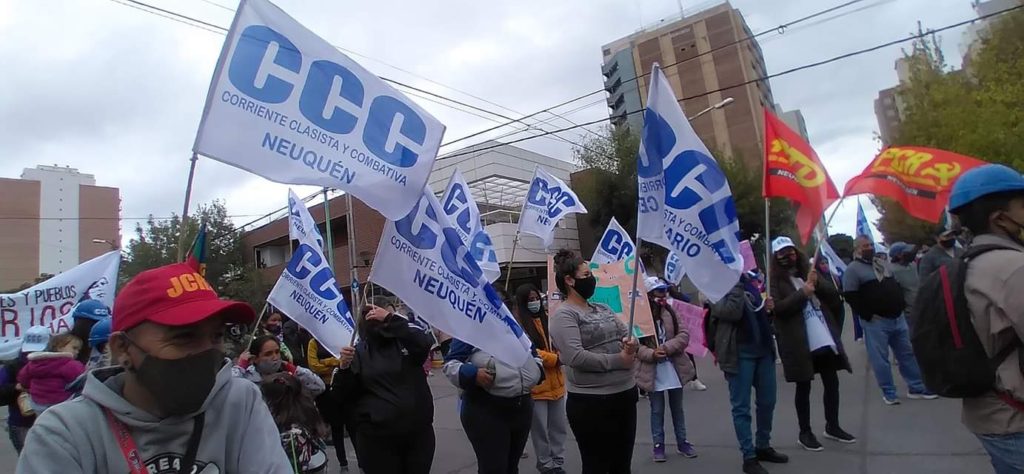 Jueves con demoras en el tránsito por manifestaciones y volanteadas