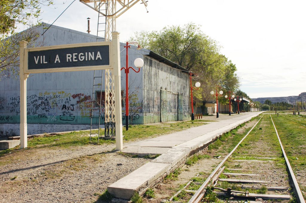 Villa Regina: Niña recibió una descarga eléctrica mientras jugaba en una plaza