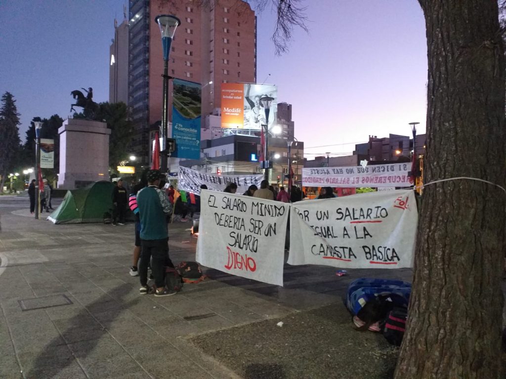 Organizaciones sociales: Mañana habría un acampe en la Avenida Argentina