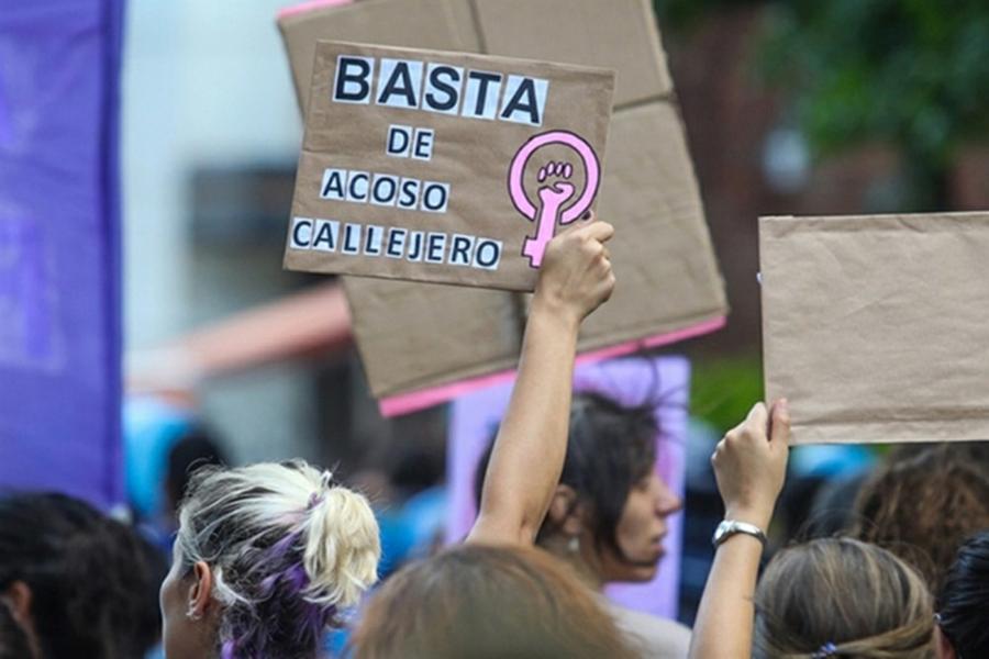 UCR lanzó un proyecto de ordenanza contra el acoso callejero