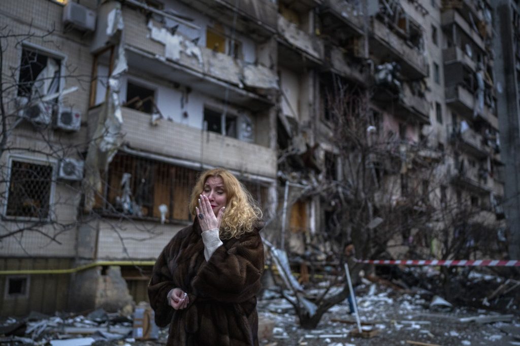 Politólogo ucraniano aseguró que Rusia no está respetando el cese del fuego
