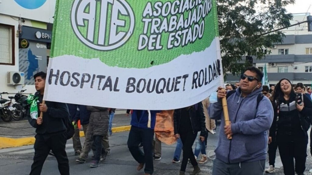 Trabajadores de salud amenazan con ir a paro si no son convocados a paritarias