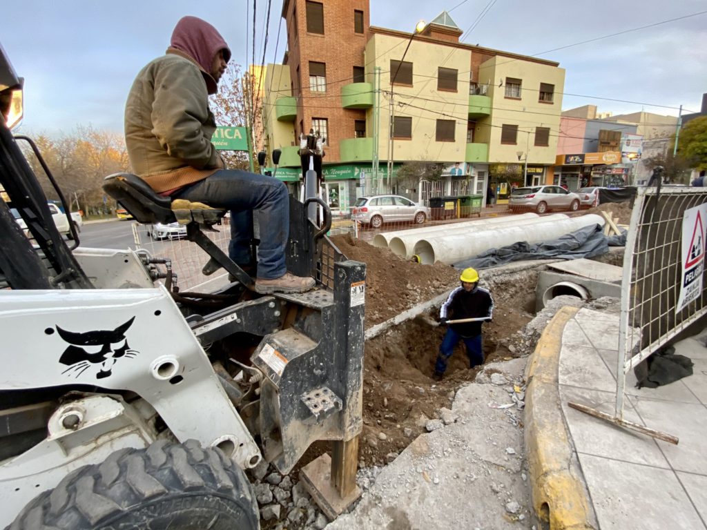 Por 120 días habrá tránsito reducido en la zona de Yrigoyen y San Martín de Neuquén capital