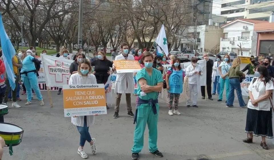 Hospitalarios de Río Negro anunciaron la extensión del paro