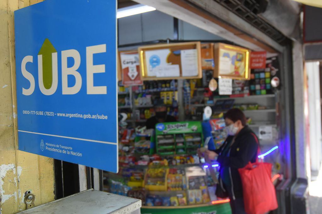 Kiosqueros no descartan suspender de manera definiva el servicio de carga de SUBE